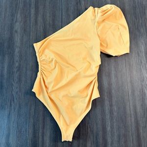 Free People - One shoulder yellow body suit